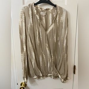 GUC Knox Rose blouse size large